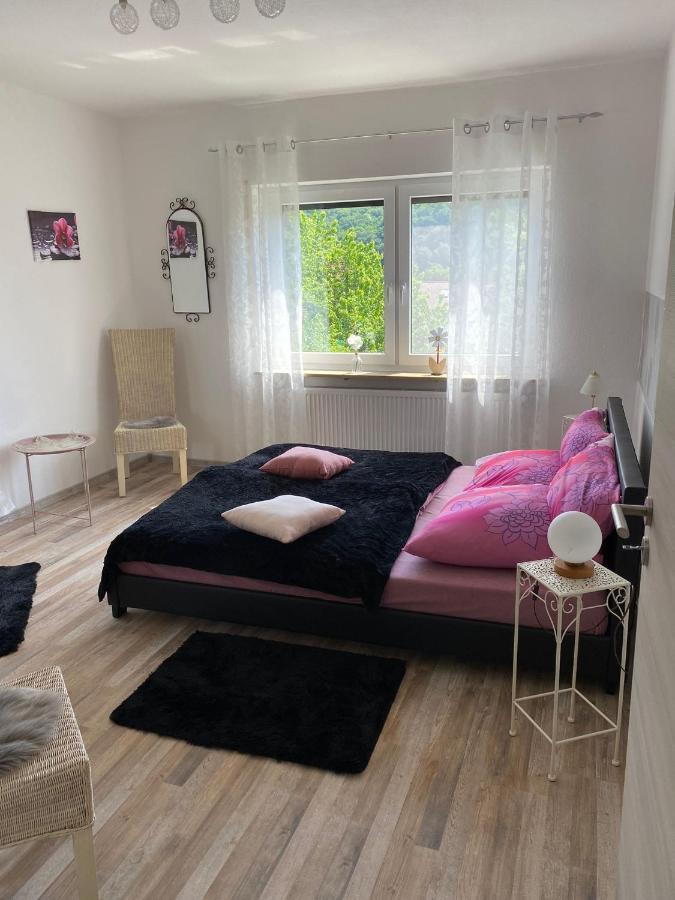 Ferienwohnung Zur Roni Treuchtlingen Exterior foto